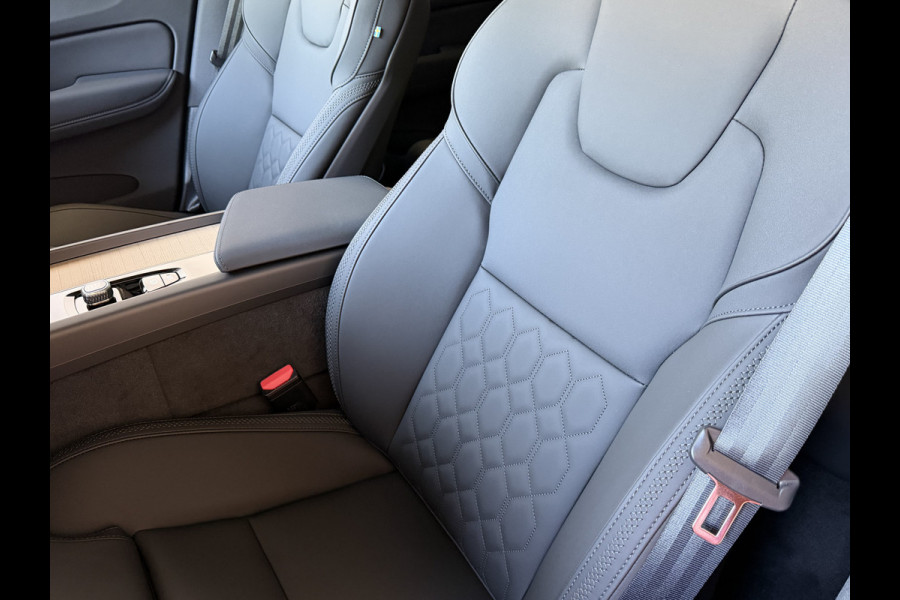 Volvo XC60 2.0 T8 455PK AWD PLUS DARK NIEUWE AUTO HARMAN KARDON 360.CAM STOEL/STUUR VERW LEER