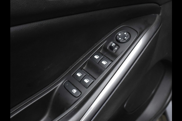 Opel Grandland 1.6 Turbo Plug-In Hybrid Business Elegance Sport (APPLE CARPLAY,NAVI,CAMERA,CRUISE,GETINT,SPORTSTOELEN,LM VELGEN)