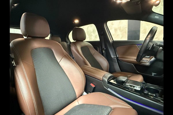 Mercedes-Benz A-Klasse 200 Advantage | Camera | Carplay | Sfeerverlichting | Parkeersensoren | NAP