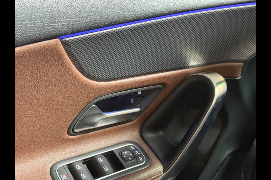 Mercedes-Benz A-Klasse 200 Advantage | Camera | Carplay | Sfeerverlichting | Parkeersensoren | NAP