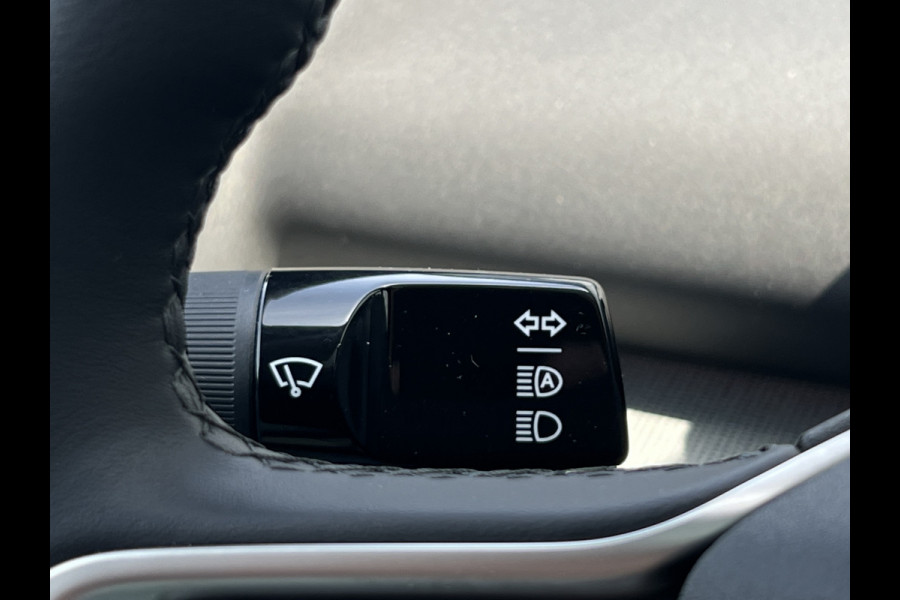 Volvo EX30 Single Motor Extended Range Ultra 69 kWh | 22 kW lader | Pano | Harman Kardon | 360 Camera 7 | Winter Pack