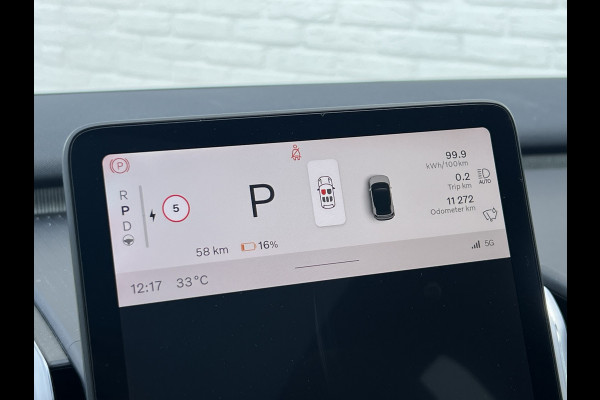 Volvo EX30 Single Motor Extended Range Ultra 69 kWh | 22 kW lader | Pano | Harman Kardon | 360 Camera 7 | Winter Pack