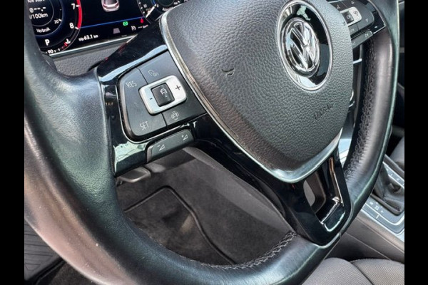 Volkswagen Golf 1.5 TSI 130pk 5deurs Comfortline Business Automaat Airco/ECC,Navi,Panoramadak,Virtueel Cockpit
