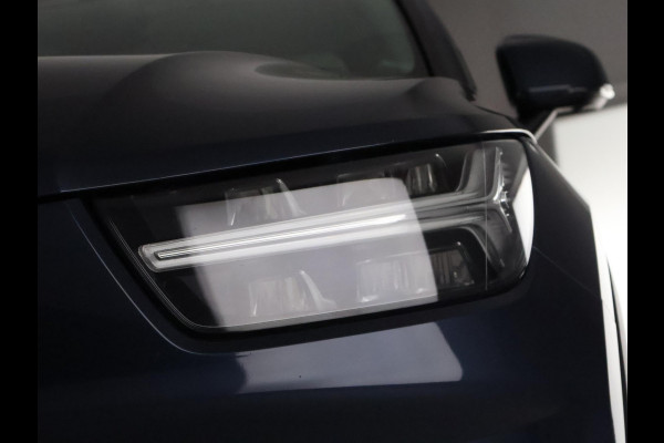 Volvo XC40 1.5 T4 PLUG IN HYB AUTOMAAT INSCRIPTION GAR. 2032* NAVIGATIE.LEDER.CAMERA.