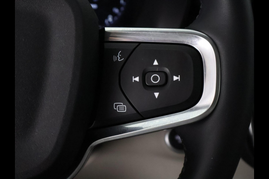 Volvo XC40 1.5 T4 PLUG IN HYB AUTOMAAT INSCRIPTION GAR. 2032* NAVIGATIE.LEDER.CAMERA.