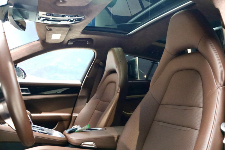 Porsche Panamera Sport Turismo 4.0 Turbo AKRA|PANO|MASSAGE|MATRIX|VOL