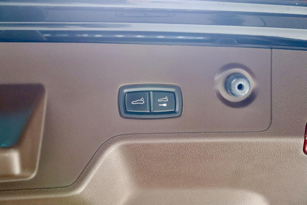 Porsche Panamera Sport Turismo 4.0 Turbo AKRA|PANO|MASSAGE|MATRIX|VOL