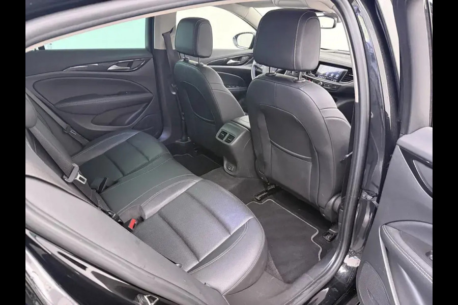 Opel Insignia Grand Sport 1.5 Turbo Exclusive - Automaat - Leder - Schuifdak - Navi - Org.NL