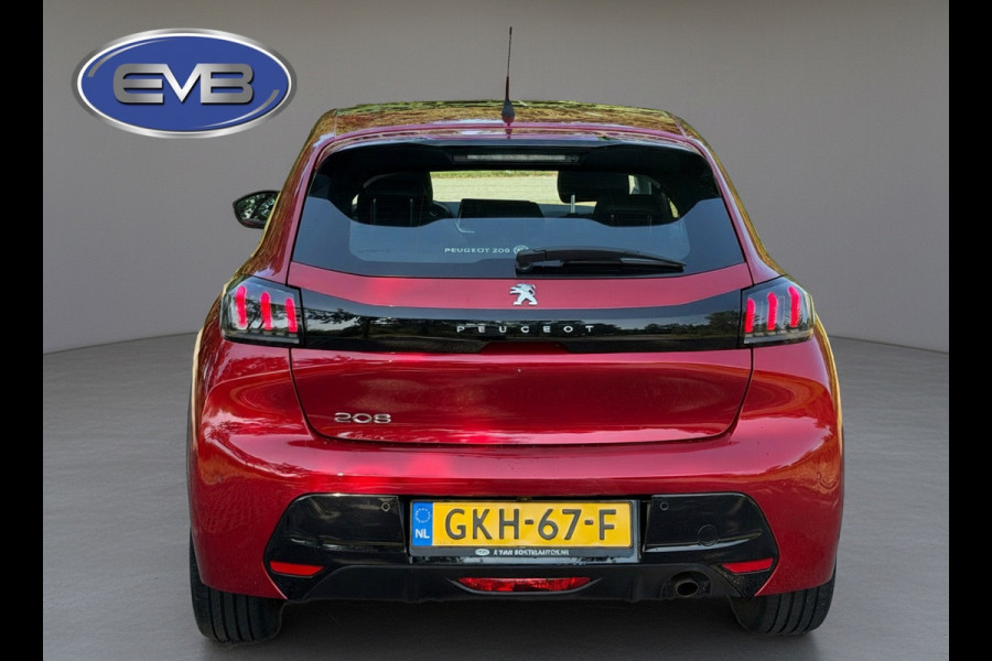 Peugeot 208 1.2 PureTech 101 pk AUTOMAAT Allure Pack, panoramadak, achteruitrijcamera, navigatie, adaptief cruise controle