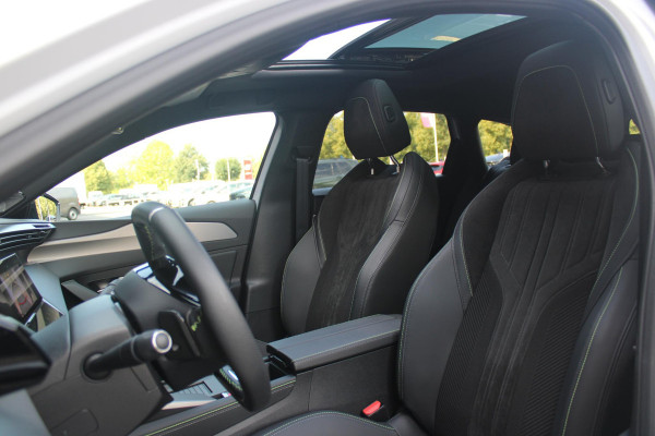 Peugeot 308 SW 1.2 Hybrid 145PK GT AUTOMAAT | PANORAMA SCHUIF/KANTEL DAK | AFNEEMBARE TREKHAAK | NAVIGATIE | SENSATION PACK: FOCAL HIFI SYSTEM (PREMIUM HIFI SYSTEEM MET 10 SPEAKERS)/DRAADLOZE TELEFOONLADER | 360° VISION & DRIVE ASSIST PLUS PACK: ACHTERUITRIJCAMERA 360° VISIOPARK 3 (4 CAMERA'S)/PARKEERHULP VOOR EN ACHTER/ANTI DIEFSTAL ALARM/PEUGEOT i-COCKPIT MET CONFIGUREERBAAR 3D-INSTRUMENTENPANEEL/CLEAN CABIN | ALCANTARA EXECUTIVE PACK: BEKLEDING ALCANTARA/KUNSTLEDER INCL. ELEKTRISCH BEDIENBARE AGR STOEL EN MASSAGE OP BEIDE VOORSTOELEN | 18" LICHTMETALEN VELGEN "PORTLAND" | NAVIG