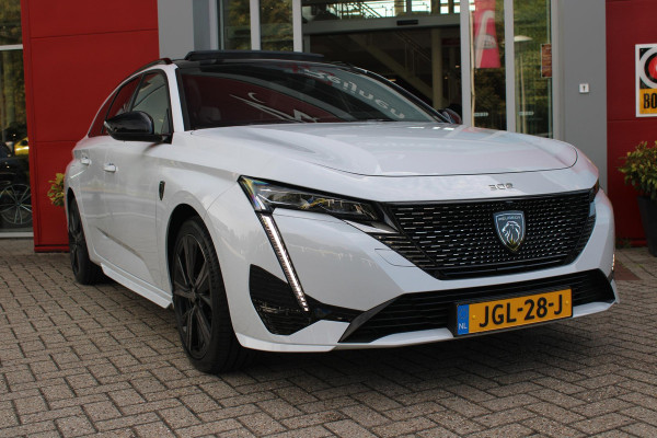 Peugeot 308 SW 1.2 Hybrid 145PK GT AUTOMAAT | PANORAMA SCHUIF/KANTEL DAK | AFNEEMBARE TREKHAAK | NAVIGATIE | SENSATION PACK: FOCAL HIFI SYSTEM (PREMIUM HIFI SYSTEEM MET 10 SPEAKERS)/DRAADLOZE TELEFOONLADER | 360° VISION & DRIVE ASSIST PLUS PACK: ACHTERUITRIJCAMERA 360° VISIOPARK 3 (4 CAMERA'S)/PARKEERHULP VOOR EN ACHTER/ANTI DIEFSTAL ALARM/PEUGEOT i-COCKPIT MET CONFIGUREERBAAR 3D-INSTRUMENTENPANEEL/CLEAN CABIN | ALCANTARA EXECUTIVE PACK: BEKLEDING ALCANTARA/KUNSTLEDER INCL. ELEKTRISCH BEDIENBARE AGR STOEL EN MASSAGE OP BEIDE VOORSTOELEN | 18" LICHTMETALEN VELGEN "PORTLAND" | NAVIG