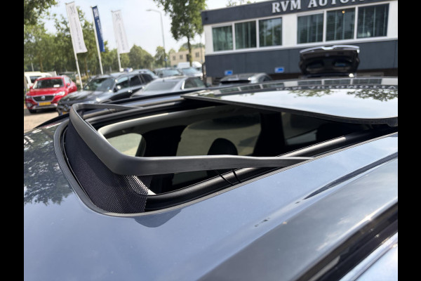 Volvo XC60 Plug-In Hybrid AWD T8 Plus Dark HEAD-UP DISPLAY | 360 CAMERA | PANORAMA DAK | HARMAN/KARDON SOUND | VOORSTOELEN MET GEHEUGEN | ADAPT. CRUISE CONTROL