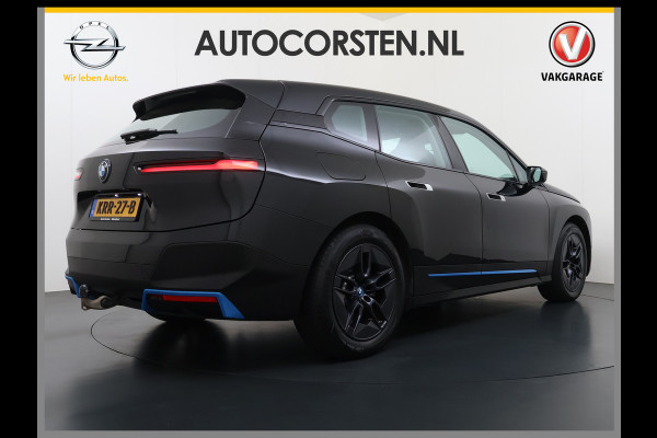 BMW iX xDrive40 327PK Executive SOH 99% Trekhaak 4-Zone Ecc Head-Up Display Camera Apple Carplay Stoelverwarming Elek.Stoelen+Stuur Elek.Achterklep Navi Ecc Bluetooth Led Lmv Pdc Live cockpit pro 2.500KG Trekgewicht Dealeronderhouden