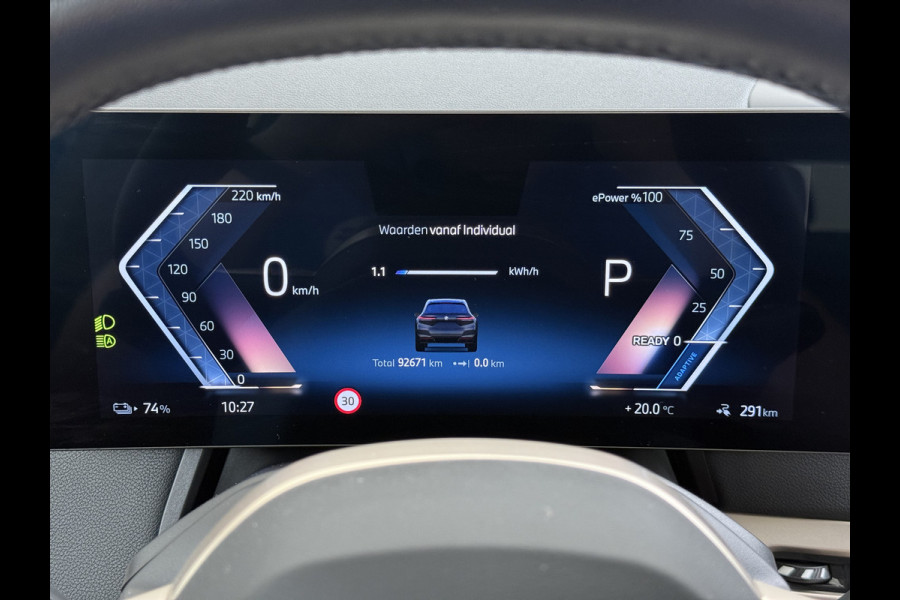 BMW iX xDrive40 327PK Executive SOH 99% Trekhaak 4-Zone Ecc Head-Up Display Camera Apple Carplay Stoelverwarming Elek.Stoelen+Stuur Elek.Achterklep Navi Ecc Bluetooth Led Lmv Pdc Live cockpit pro 2.500KG Trekgewicht Dealeronderhouden