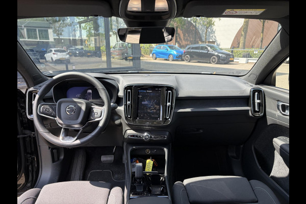 Volvo C40 Recharge Core 69 kWh SOH 100% | ACHTERUITRIJCAMERA | ADAPT. CRUISE CONTROL | PANORAMA DAK | 12 MND BOVAG GARANTIE