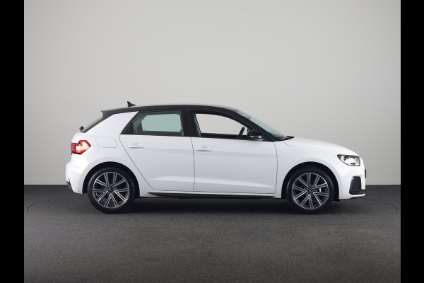 Audi A1 Sportback Advanced edition 25 TFSI 95 pk | Parkeerhulp plus | Automatische airco | Inklapbare buitenspiegels | Dak in contrast kleur |