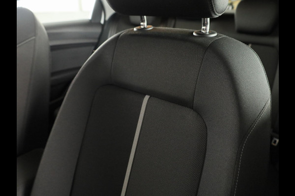 Audi A1 Sportback Advanced edition 25 TFSI 95 pk | Parkeerhulp plus | Automatische airco | Inklapbare buitenspiegels | Dak in contrast kleur |