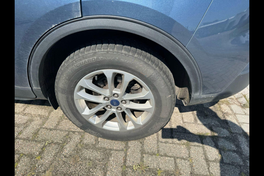 Ford Kuga 2.5 PHEV Titanium 225pk | Winterpack | Cruise Control | 1.500kg Trekgewicht