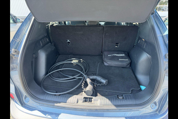 Ford Kuga 2.5 PHEV Titanium 225pk | Winterpack | Cruise Control | 1.500kg Trekgewicht