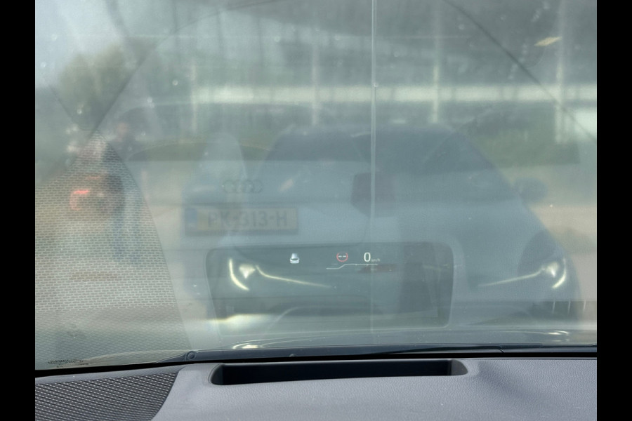 Toyota Corolla Touring Sports 1.8 Hybrid Executive Dealer Onderhouden
