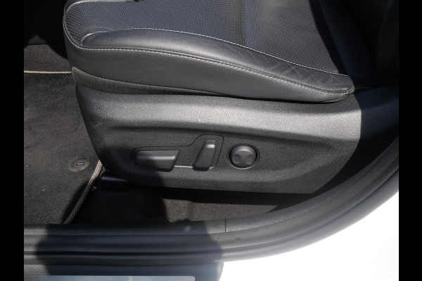 Kia Niro 1.6 GDi Hybrid ExecutiveLine | Cruise | Keyless | Schuif-kanteldak | Stoelverwarming-ventilatie | Navi | JBL |