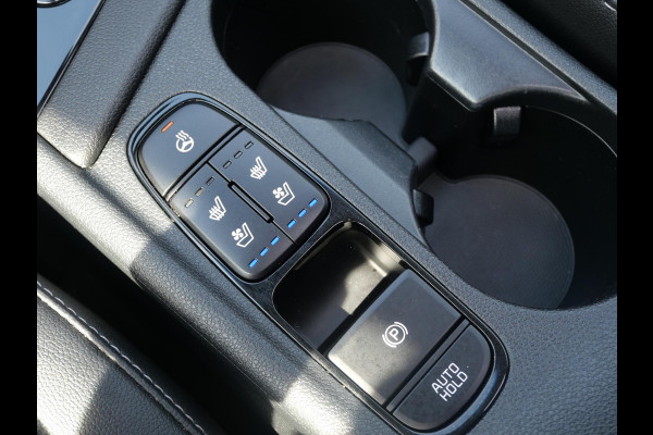Kia Niro 1.6 GDi Hybrid ExecutiveLine | Cruise | Keyless | Schuif-kanteldak | Stoelverwarming-ventilatie | Navi | JBL |