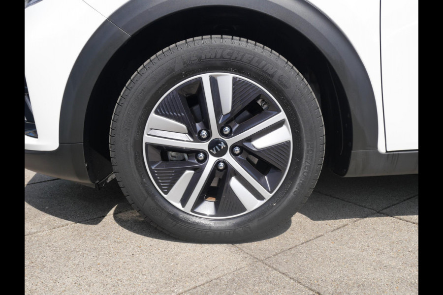 Kia Niro 1.6 GDi Hybrid ExecutiveLine | Cruise | Keyless | Schuif-kanteldak | Stoelverwarming-ventilatie | Navi | JBL |