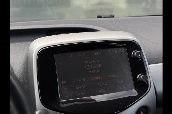 Toyota Aygo 1.0 VVT-i x-play Camera|Carplay|Dealer Onderhouden