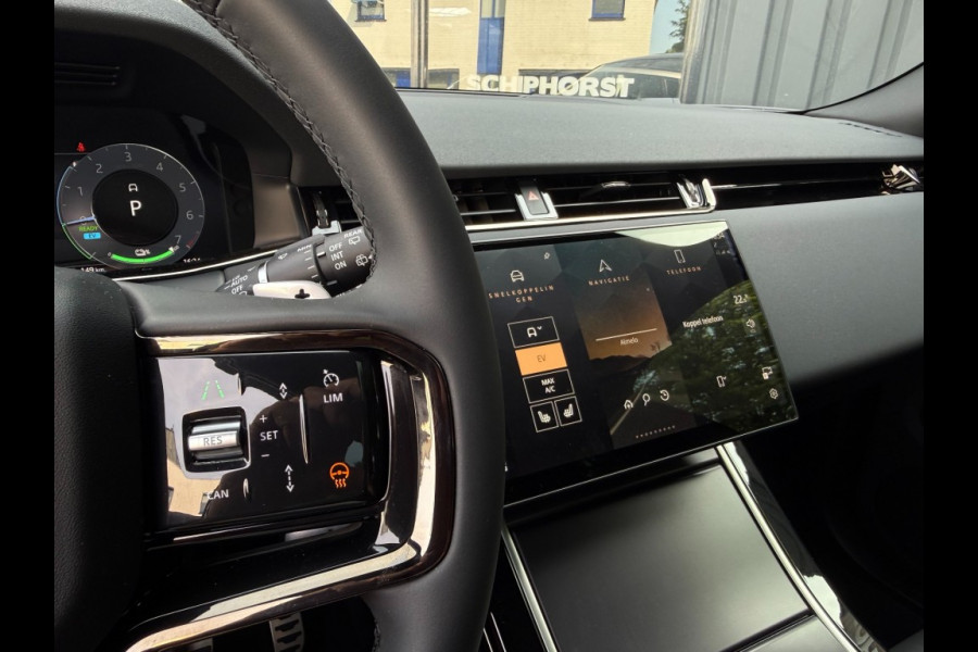 Land Rover Range Rover Evoque P270e SE Dynamic/black-pack/arroios Grey/panorama schuifdak cold climate pack