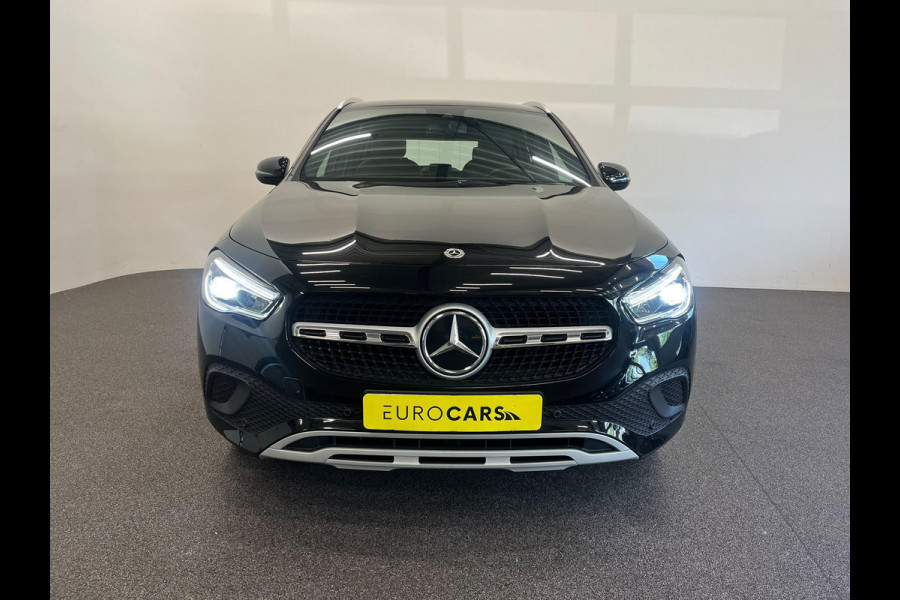 Mercedes-Benz GLA 250 e Business Solution Navigatie Camera Parkeerhulp Cruise Control Full Led Climate Control Stoelverwarming Virtual Cockpit Half leder Lichtmetalen velgen