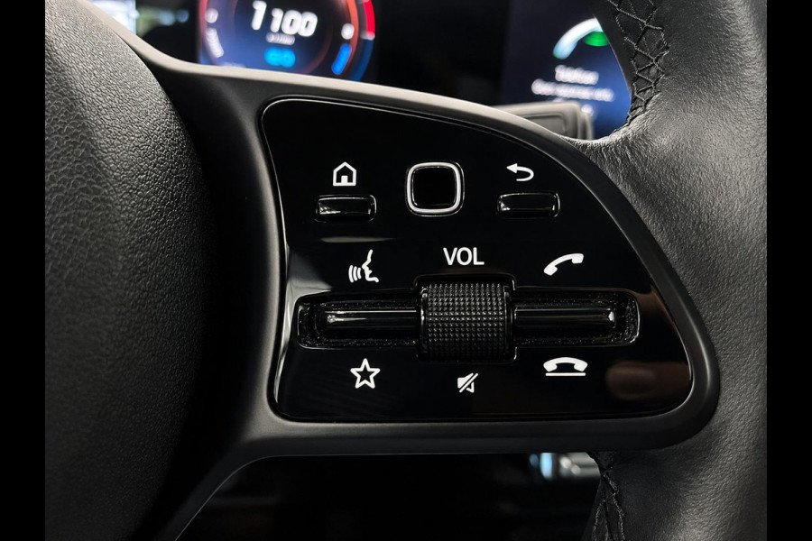Mercedes-Benz GLA 250 e Business Solution Navigatie Camera Parkeerhulp Cruise Control Full Led Climate Control Stoelverwarming Virtual Cockpit Half leder Lichtmetalen velgen