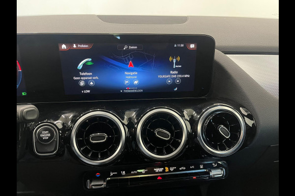 Mercedes-Benz GLA 250 e Business Solution Navigatie Camera Parkeerhulp Cruise Control Full Led Climate Control Stoelverwarming Virtual Cockpit Half leder Lichtmetalen velgen