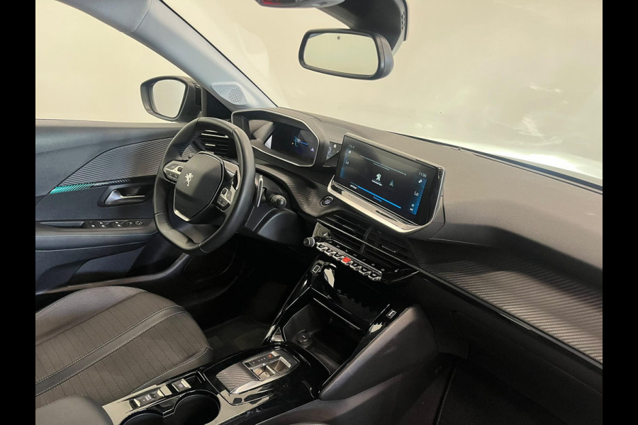 Peugeot 208 1.2 PureTech Allure Pack Navigatie Apple Carplay Android Auto Camera Parkeerhulp Cruise Control Stoelverwarming Full Led Climate Control Lichtmetalen velgen