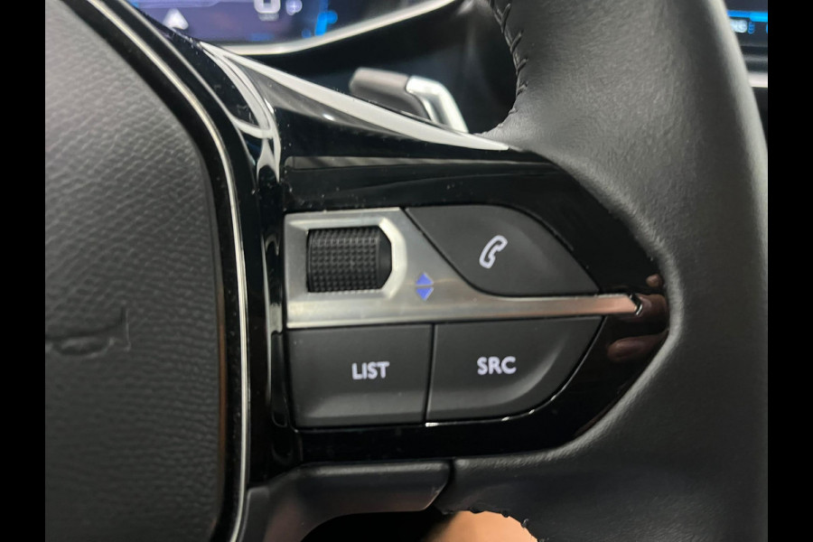 Peugeot 208 1.2 PureTech Allure Pack Navigatie Apple Carplay Android Auto Camera Parkeerhulp Cruise Control Stoelverwarming Full Led Climate Control Lichtmetalen velgen