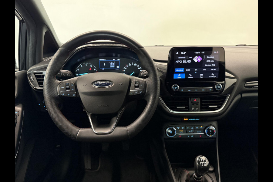 Ford Fiesta 1.0 EcoBoost Hybrid ST-Line Facelift! Climate Control Navigatie Carplay PDC + Camera Achter LM Velgen 17" Full LED Keyless Stoel/Stuurwielverwarming