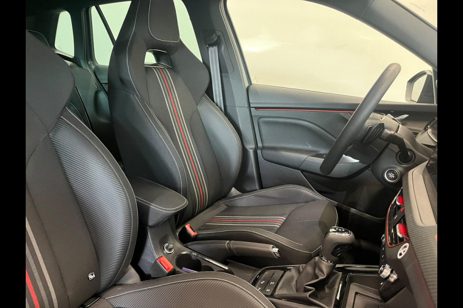 Škoda Kamiq 1.0 TSI Monte Carlo Panoramadak Wegklapbare trekhaak Navigatie Apple Carplay Android Auto Camera Parkeerhulp Adaptive Cruise Control Stoel- en stuurverwarming Virtual Cockpit Full Led Climate Control Lichtmetalen velgen