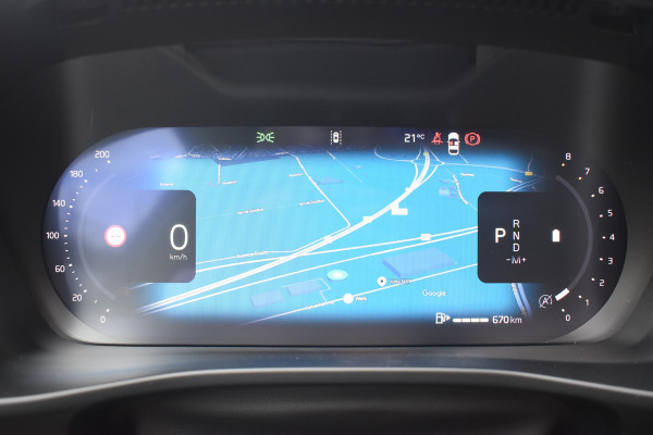 Volvo XC40 B4 211PK Automaat Plus Dark / Lounge Pakket / Extra getint glas / 360 Camera / 20'' velgen / Panoramadak / Elektrische stoelen met geheugen / Harman Kardon / Microtech/Nubuck bekleding