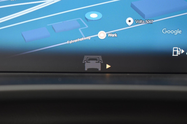 Volvo XC40 B4 211PK Automaat Plus Dark / Lounge Pakket / Extra getint glas / 360 Camera / 20'' velgen / Panoramadak / Elektrische stoelen met geheugen / Harman Kardon / Microtech/Nubuck bekleding