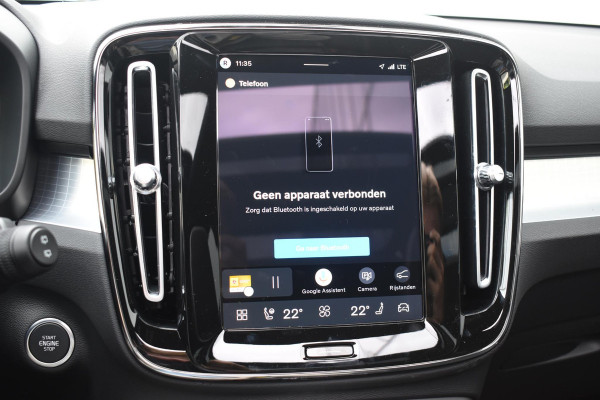 Volvo XC40 B4 211PK Automaat Plus Dark / Lounge Pakket / Extra getint glas / 360 Camera / 20'' velgen / Panoramadak / Elektrische stoelen met geheugen / Harman Kardon / Microtech/Nubuck bekleding