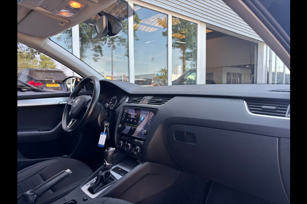 Škoda Octavia Combi 1.0 TSI Greentech Ambition Business | Automaat | Apple Carplay | Achterruitrijcamera | Navi