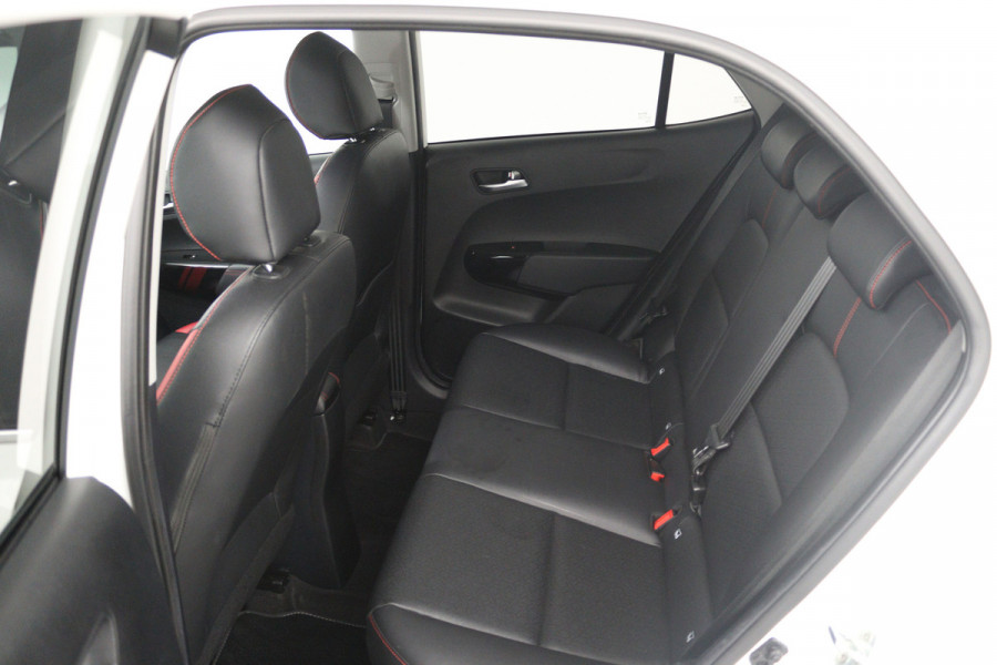 Kia Picanto 1.0 T-GDI GT-Line (STOEL/STUUR VERWARMING, NAVIGATIE, CAMERA, CRUISE CONTROL, PARKEERSENSOREN)