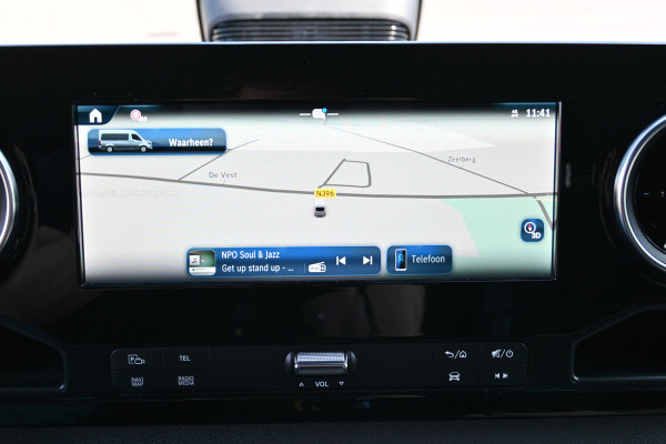 Mercedes-Benz Sprinter 317 CDI L2H2 Pro LED, Geveerde stoel, Trekhaak, Navigatie met camera