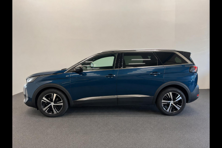 Peugeot 5008 1.2 PureTech GT 7 persoons Panoramdak Trekhaak Navigatie Apple Carplay Android Auto Camera Parkeersensoren Adaptive Cruise Control Memory stoelen Stoelverwarming Elektrische achterklep Full Led Climate Control