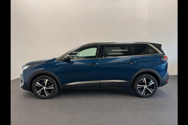 Peugeot 5008 1.2 PureTech GT 7 persoons Panoramdak Trekhaak Navigatie Apple Carplay Android Auto Camera Parkeersensoren Adaptive Cruise Control Memory stoelen Stoelverwarming Elektrische achterklep Full Led Climate Control