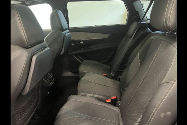 Peugeot 5008 1.2 PureTech GT 7 persoons Panoramdak Trekhaak Navigatie Apple Carplay Android Auto Camera Parkeersensoren Adaptive Cruise Control Memory stoelen Stoelverwarming Elektrische achterklep Full Led Climate Control