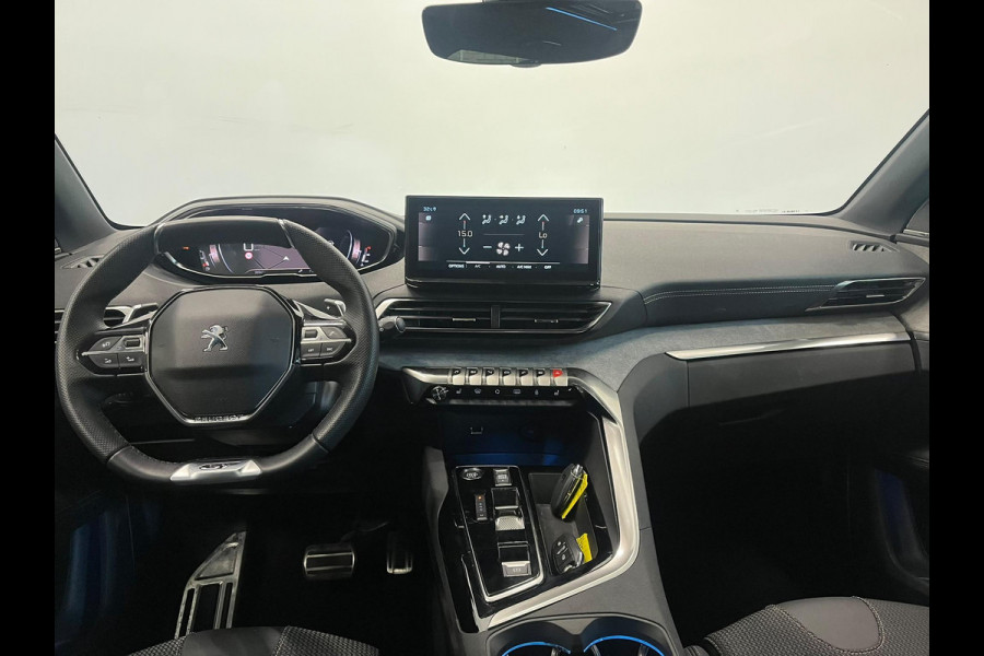 Peugeot 5008 1.2 PureTech GT 7 persoons Panoramdak Trekhaak Navigatie Apple Carplay Android Auto Camera Parkeersensoren Adaptive Cruise Control Memory stoelen Stoelverwarming Elektrische achterklep Full Led Climate Control