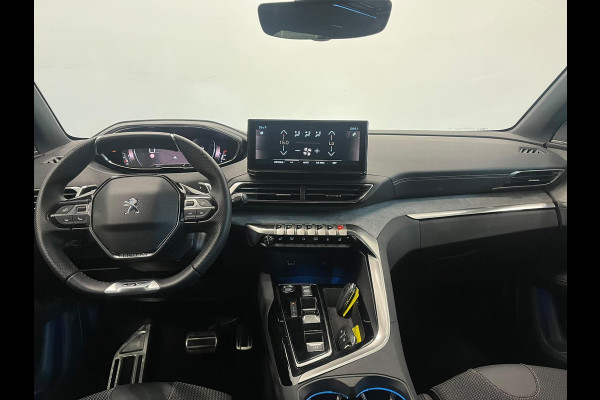 Peugeot 5008 1.2 PureTech GT 7 persoons Panoramdak Trekhaak Navigatie Apple Carplay Android Auto Camera Parkeersensoren Adaptive Cruise Control Memory stoelen Stoelverwarming Elektrische achterklep Full Led Climate Control