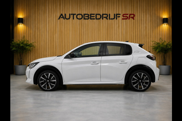 Peugeot 208 1.2 PureTech GT-line Panoramadak! Camera! Lane Assist! Sfeerverlichting! Automaat! 5 Deurs!