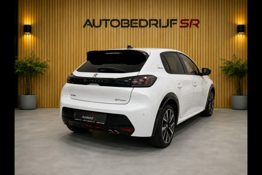 Peugeot 208 1.2 PureTech GT-line Panoramadak! Camera! Lane Assist! Sfeerverlichting! Automaat! 5 Deurs!