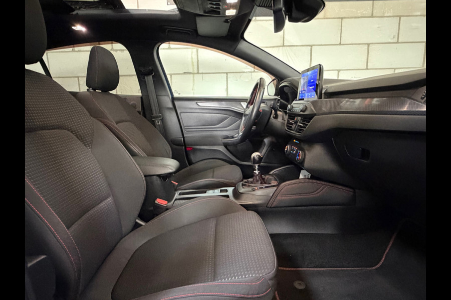 Ford Focus 1.0 EcoBoost ST-Line|Pano|Camera|CarPlay|Navi